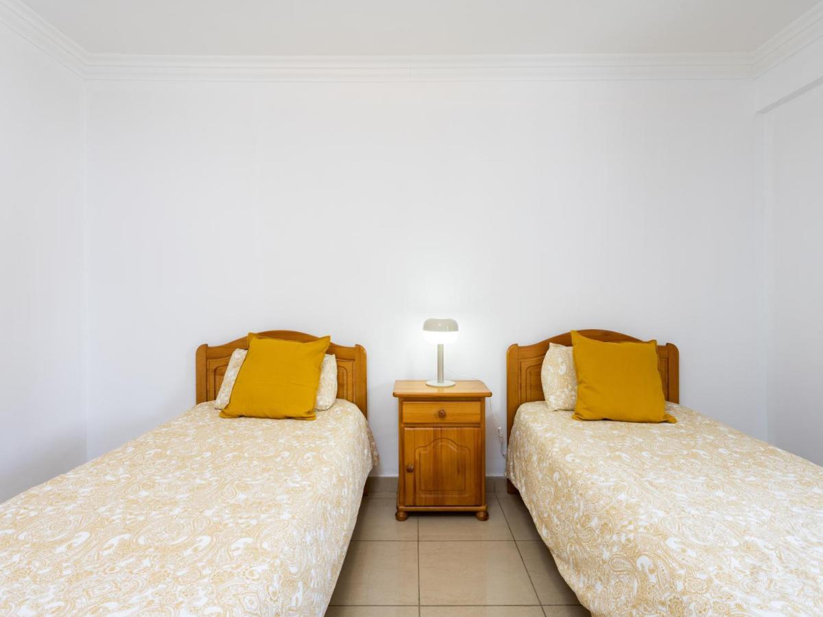 Live Los Cristianos Los Playeros Close To The Beach Arona  Eksteriør billede